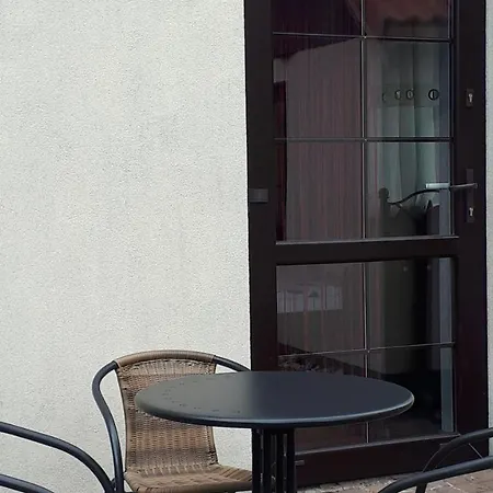 Letni Wiatr Retro ホームステイ *