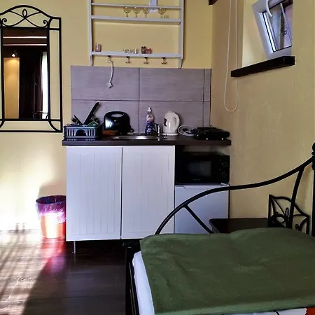 Letni Wiatr Retro Homestay *